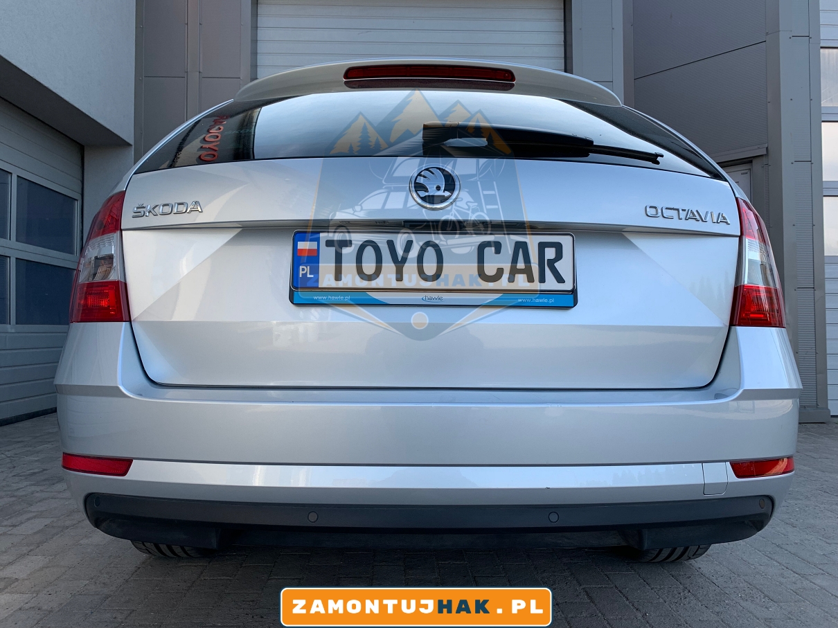 haki holownicze poznan - skoda octavia zdjecie samochodu po montazu haka